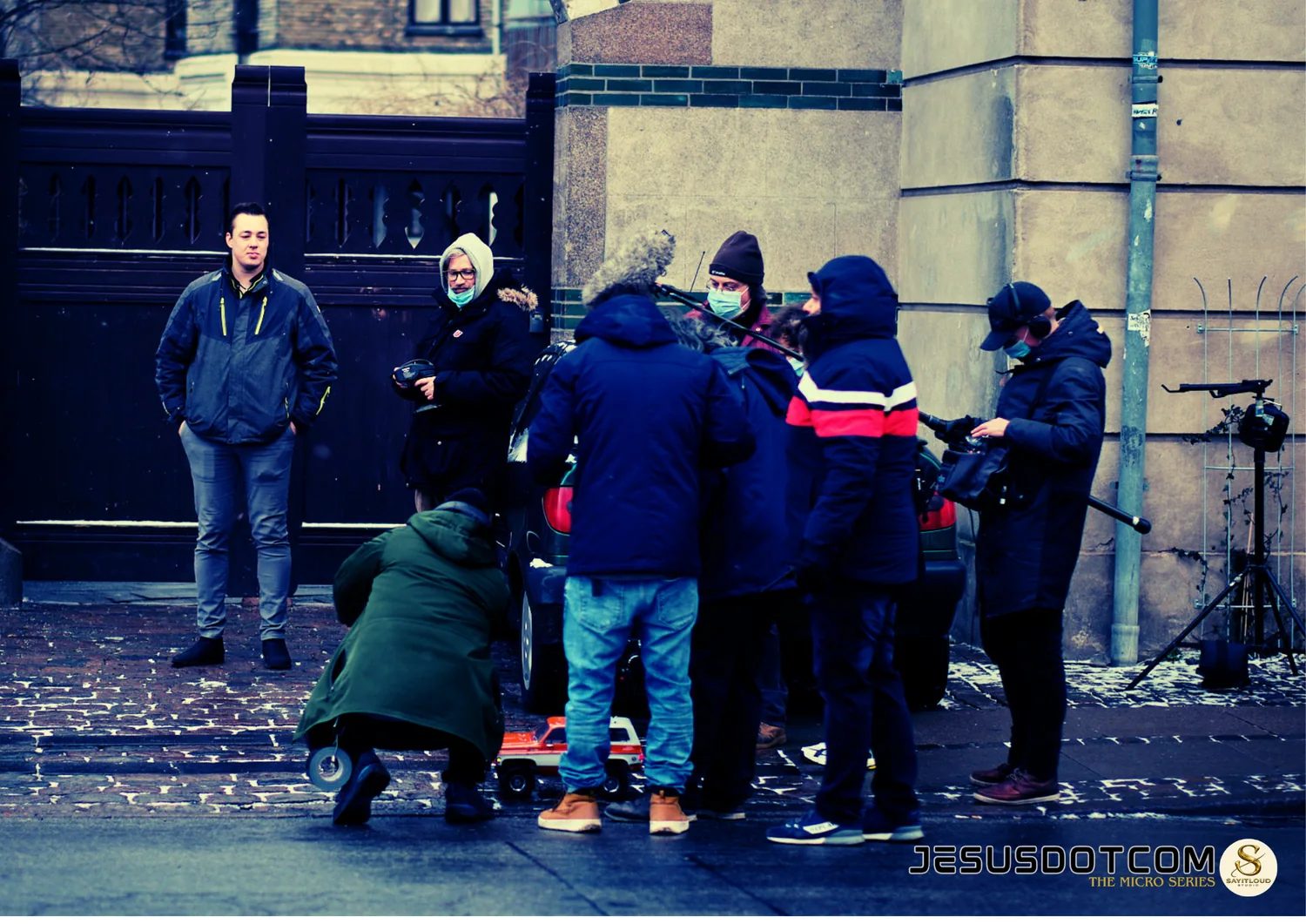 JESUSDOTCOM — winter location production